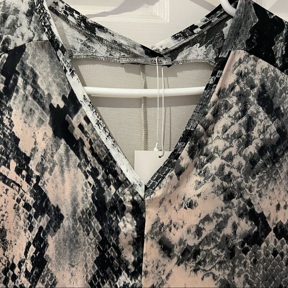 3/$30 NWT Zara Animal Print Kimono Style Top - Picture 6 of 8